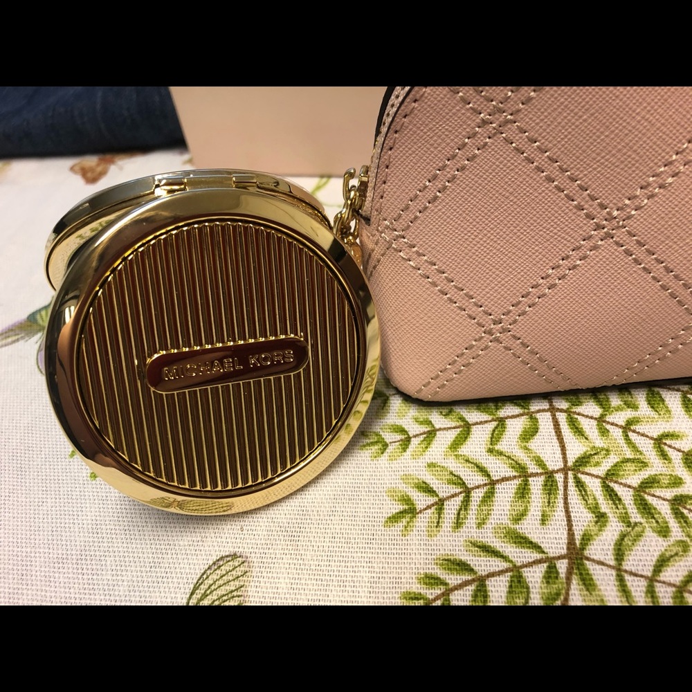 Michael Kors Gold Toned Compact Makeup Mirror 💛